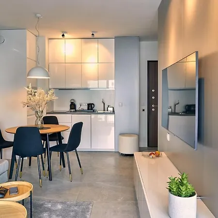 Mennica Residence Deluxe Warsaw Exterior photo