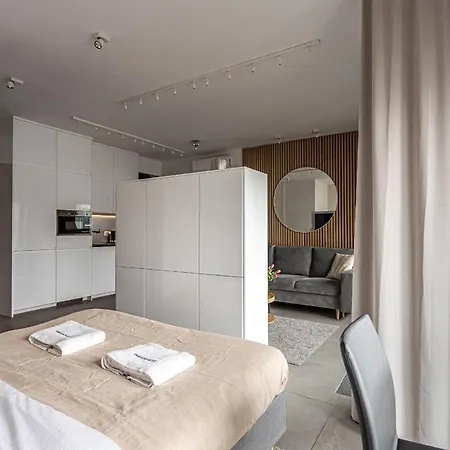 Mennica Residence Deluxe Warsaw Exterior photo