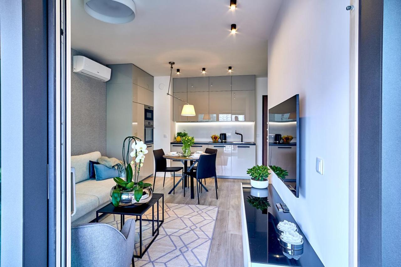 Apartamento Mennica Ii *