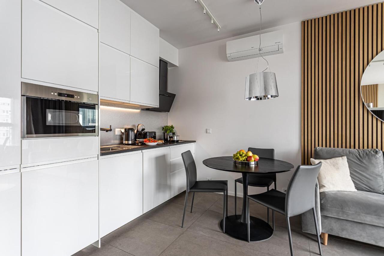 Apartamento Mennica Ii Varsovia